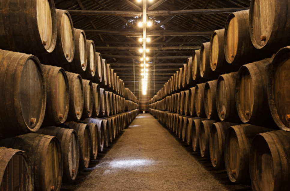 Sự thật thú vị về thùng gỗ sồi dùng để ngâm ủ rượu vang